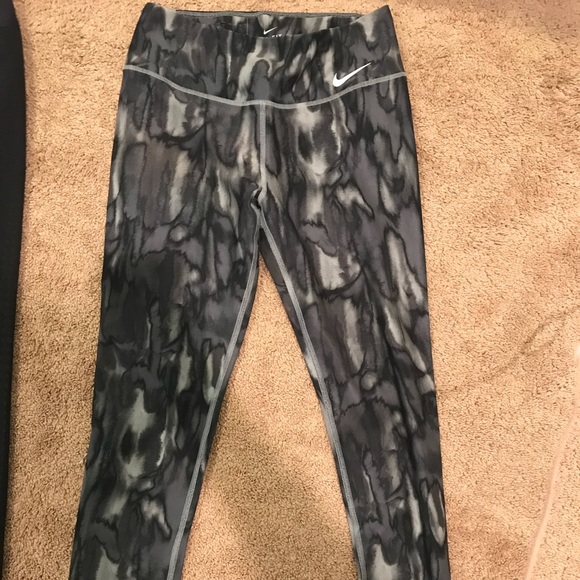 Nike Pants - Leggings Nike Pants - Leggings